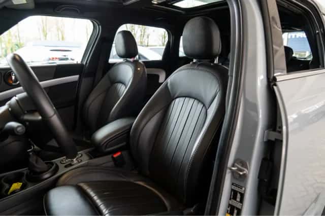 MINI Countryman (2023) thumbnail 3