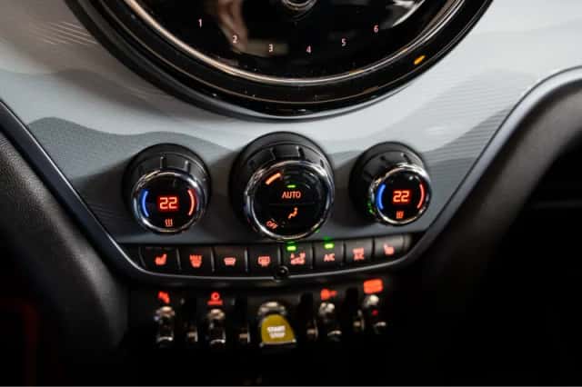 MINI Countryman (2023) thumbnail 23