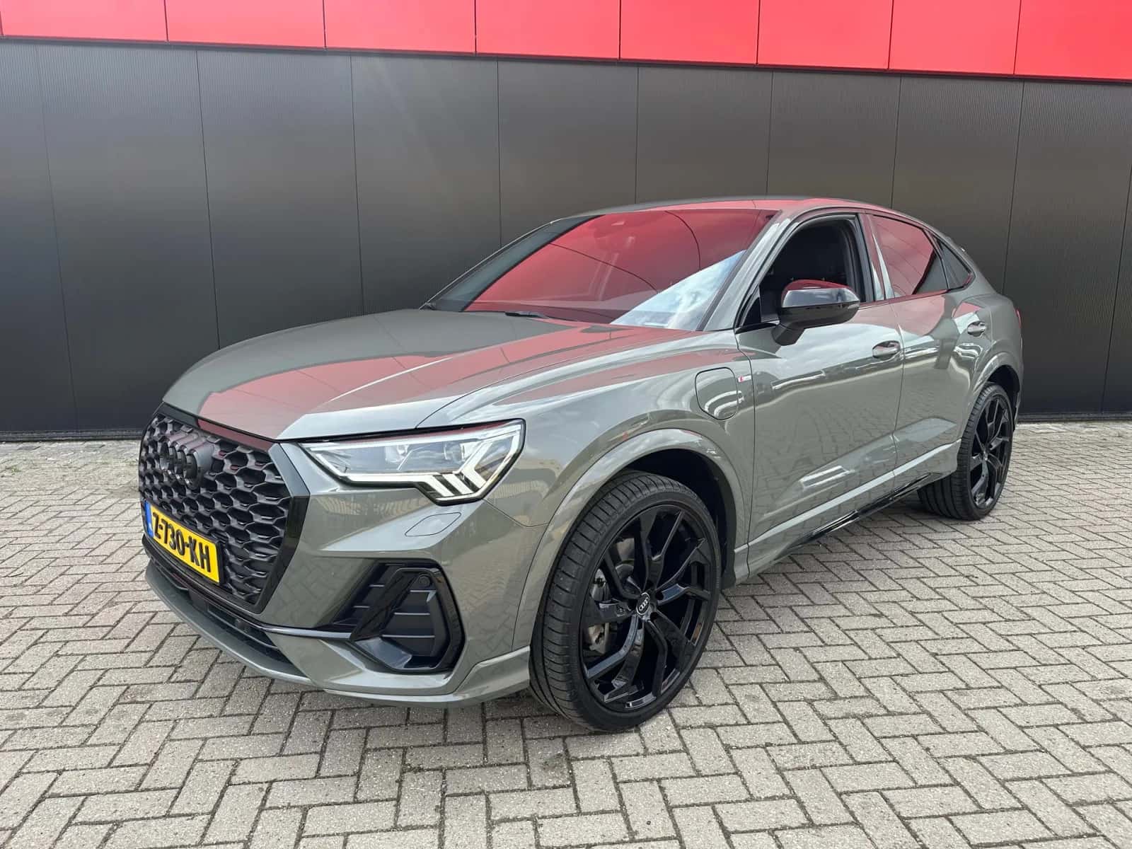 Audi Q3 (2023) — foto 1