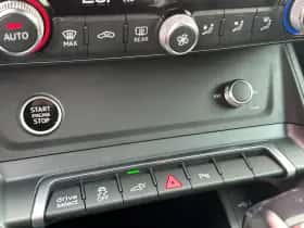 Audi Q3 (2023) thumbnail 50