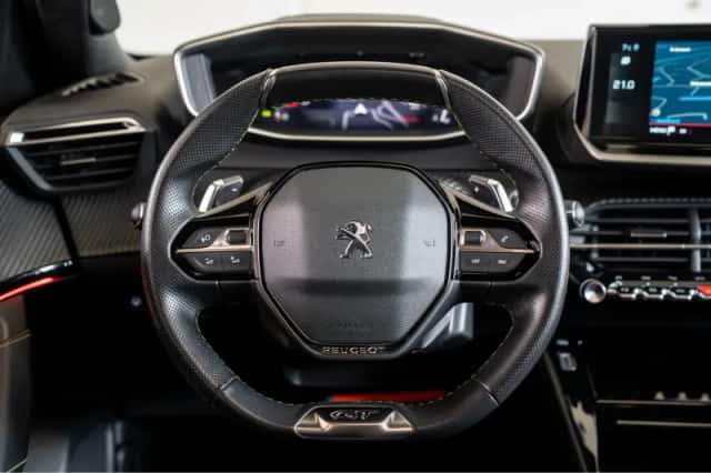 Peugeot 2008 (2022) thumbnail 13