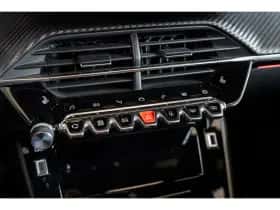 Peugeot 2008 (2022) thumbnail 23