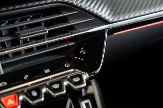 Peugeot 2008 (2022) thumbnail 24
