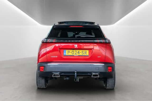 Peugeot 2008 (2022) thumbnail 6