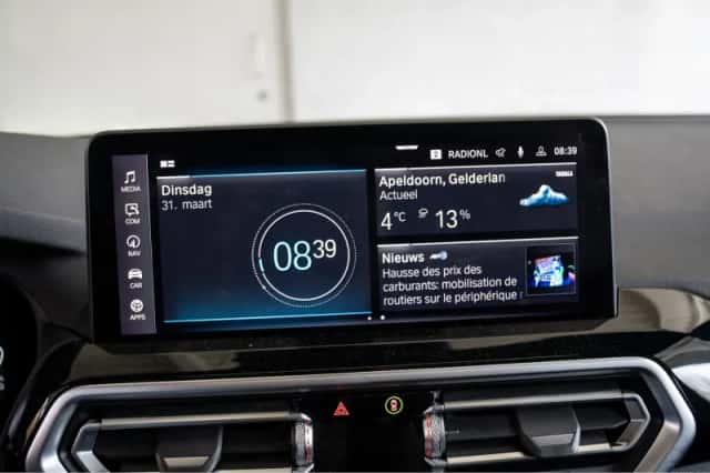 BMW X3 (2024) thumbnail 23
