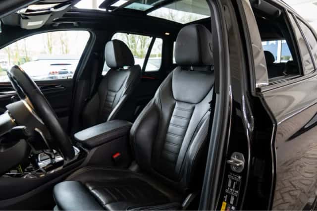 BMW X3 (2024) thumbnail 4