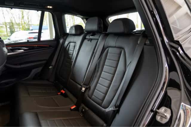 BMW X3 (2024) thumbnail 9