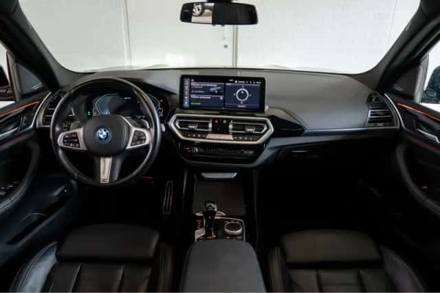 BMW X3 (2024) thumbnail 10