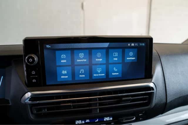Peugeot E-Expert (2026) thumbnail 14