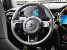 MINI Mini (2023) thumbnail 4