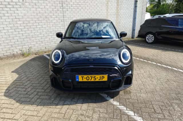 MINI Mini (2023) thumbnail 6