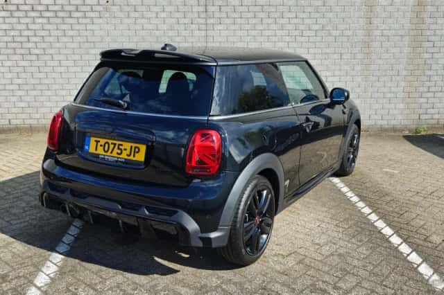 MINI Mini (2023) thumbnail 9
