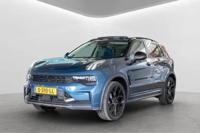 Lynk & Co 01 (2023) thumbnail 1