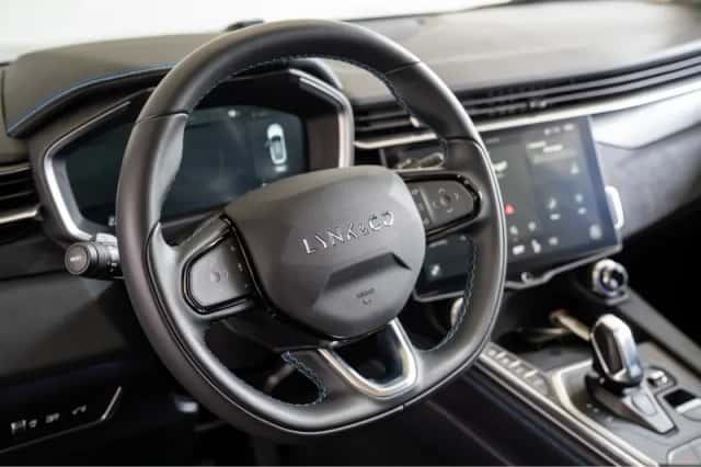 Lynk & Co 01 (2023) thumbnail 17