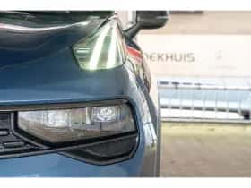 Lynk & Co 01 (2023) thumbnail 7