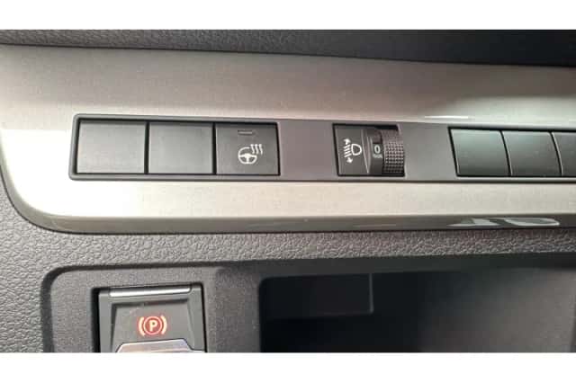 Peugeot E-Traveller (2024) thumbnail 18