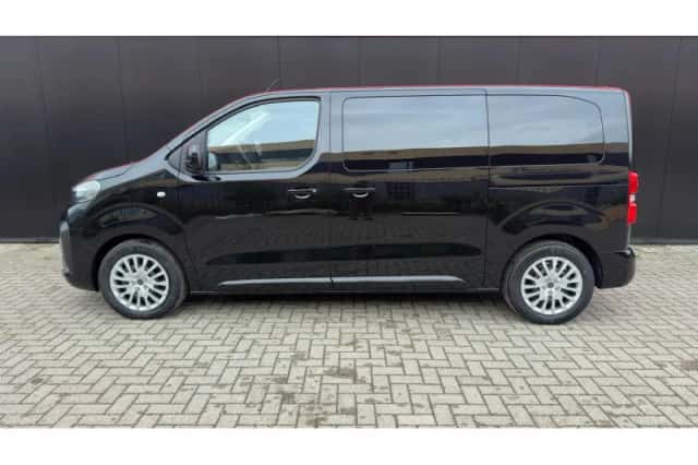 Peugeot E-Traveller (2024) thumbnail 6