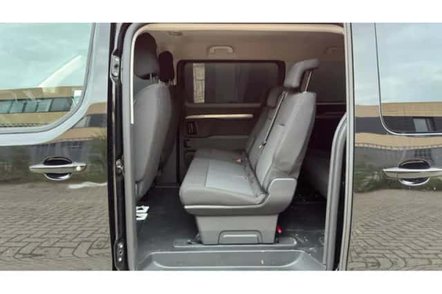 Peugeot E-Traveller (2024) thumbnail 9