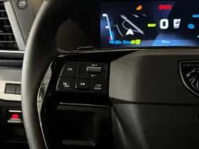 Peugeot E-Traveller (2024) thumbnail 9