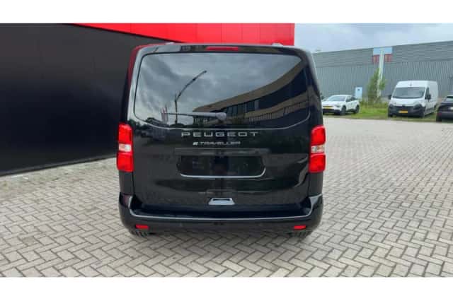 Peugeot E-Traveller (2024) thumbnail 10