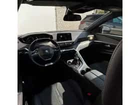 Peugeot 3008 (2020) thumbnail 16