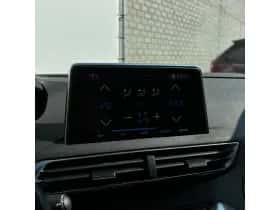 Peugeot 3008 (2020) thumbnail 21