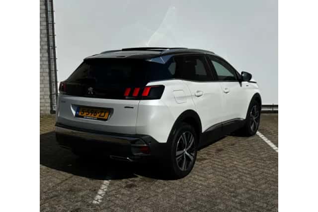 Peugeot 3008 (2020) thumbnail 7