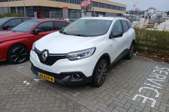 Renault Kadjar (2016) thumbnail 1