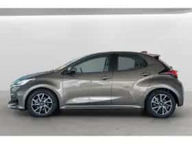 Toyota Yaris (2020) thumbnail 2