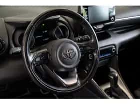 Toyota Yaris (2020) thumbnail 11