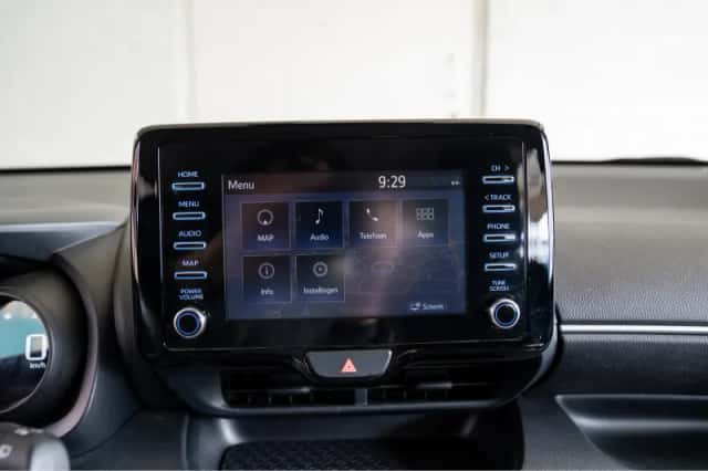 Toyota Yaris (2020) thumbnail 22
