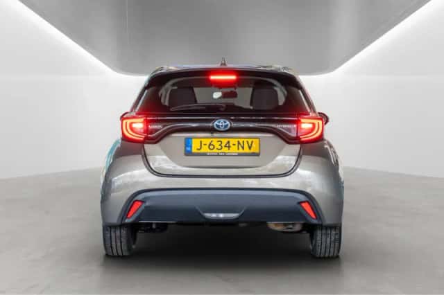 Toyota Yaris (2020) thumbnail 7