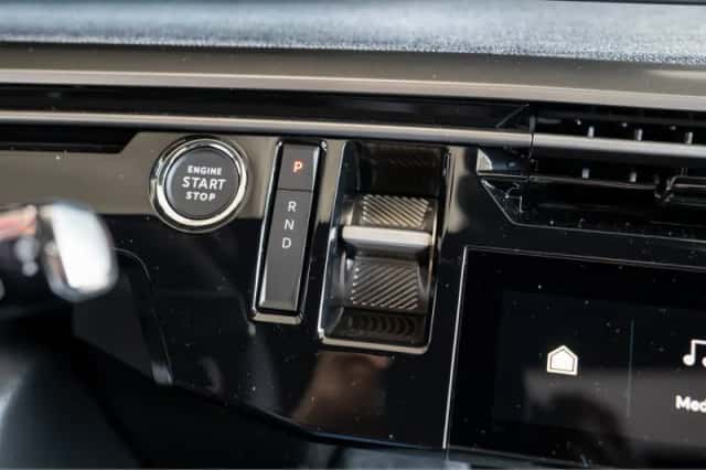 Peugeot E-5008 (2025) thumbnail 32
