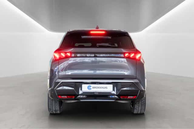 Peugeot E-5008 (2025) thumbnail 7
