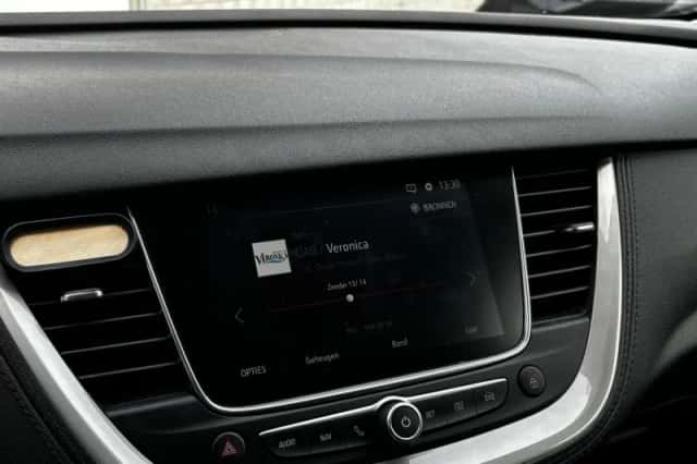 Opel Grandland X (2019) thumbnail 11