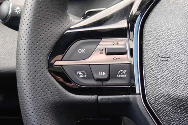 Peugeot 308 (2026) thumbnail 17