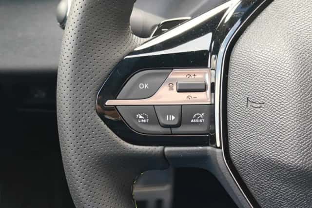 Peugeot 308 (2026) thumbnail 35
