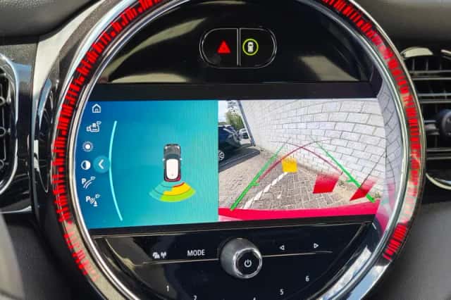 MINI Mini (2022) thumbnail 24