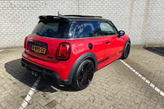 MINI Mini (2022) thumbnail 9