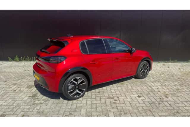Peugeot 208 (2025) thumbnail 4