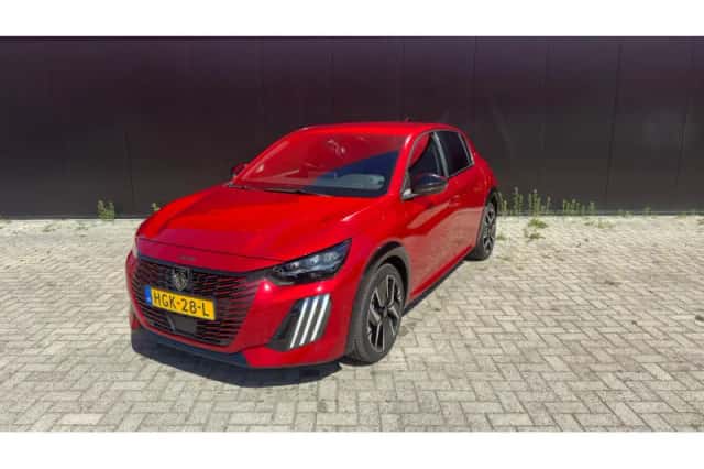 Peugeot 208 (2025) thumbnail 5