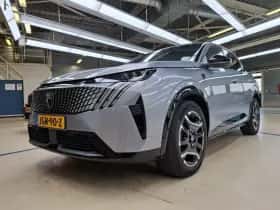 Peugeot e-3008