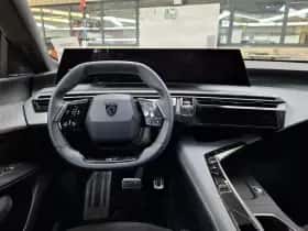 Peugeot e-3008 (2025) thumbnail 7