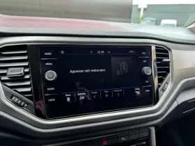 Volkswagen T-Roc (2020) thumbnail 26