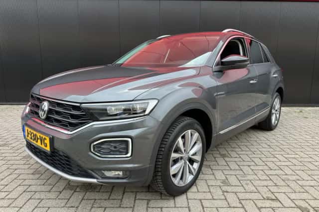 Volkswagen T-Roc (2020) thumbnail 4