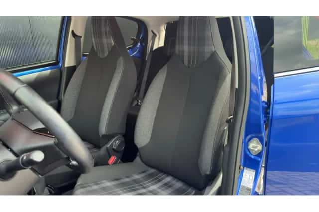 Peugeot 108 (2018) thumbnail 3