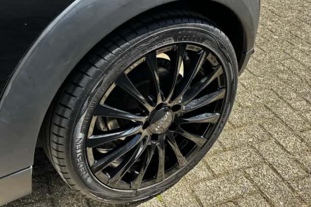 MINI Cabrio (2019) thumbnail 11