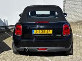 MINI Cabrio (2019) thumbnail 10