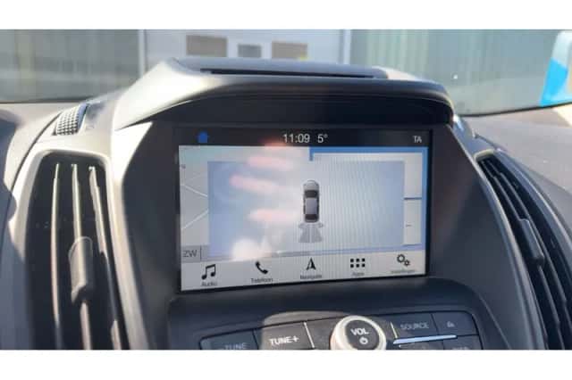 Ford Kuga (2019) thumbnail 13