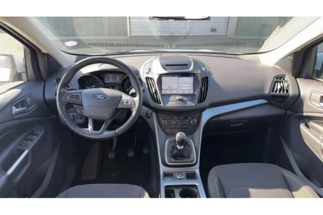 Ford Kuga (2019) thumbnail 8